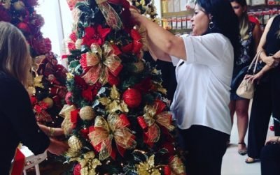 Truques para montar a árvore de Natal com as professoras da Cromus