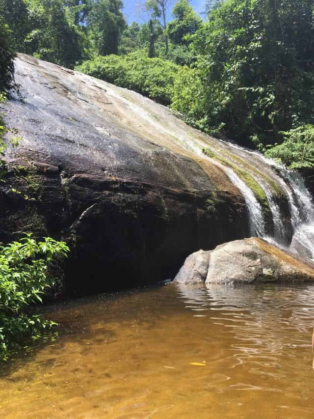 cropped-Cachoeira-3-tombos-ilhabela.jpg