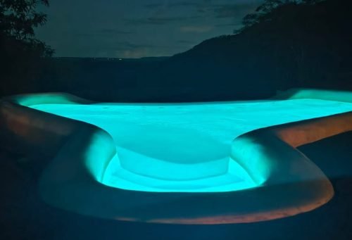 Piscina a noite Viva Brotas