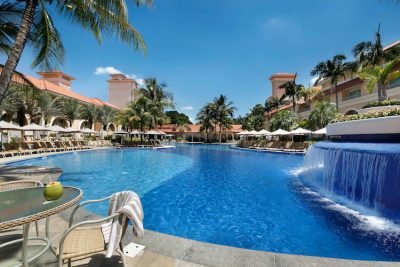 piscina royal palm