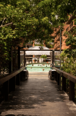 acesso a praia de Jurere Beach Village