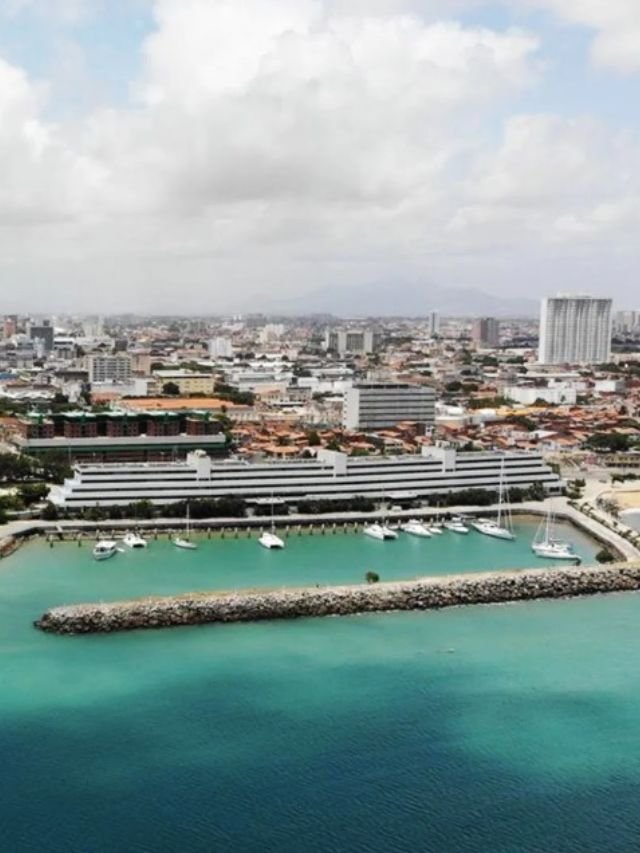 Conheça o hotel da Farofa da Gkay