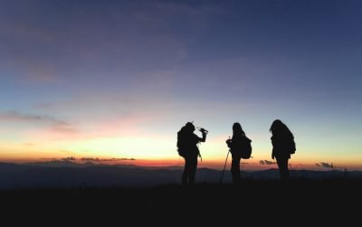 Viajar em excursões ou por conta própria: O que é mais vantajoso?