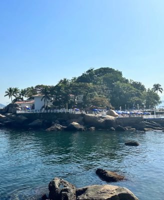 vista geral pequena ilha