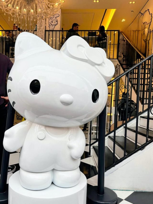 Eat Asia Hello Kitty and Friends 2D