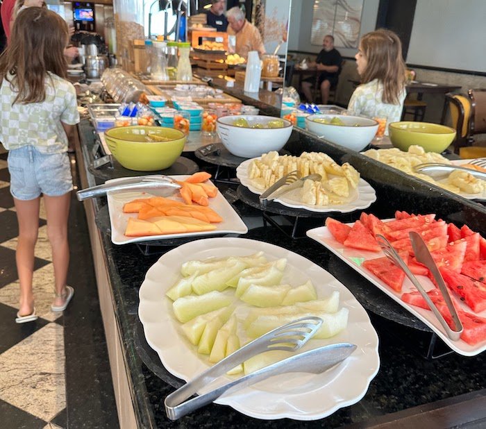 cafe da manha parque balneario hotel