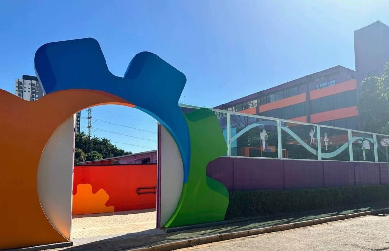 Museu da Imaginação_entrada rua-2
