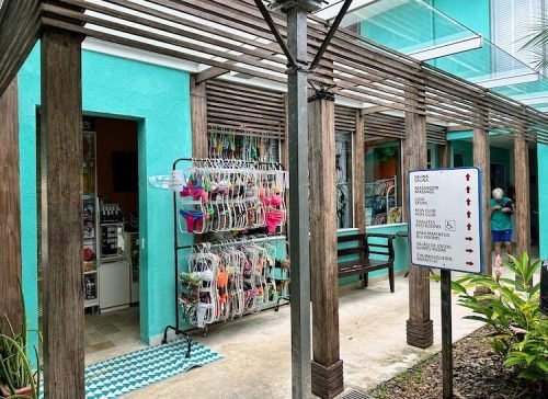 loja de moda praia no hotel port louis