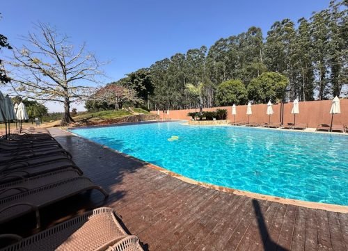 Piscina de agua fria do Blue Tree Thermas de Lins